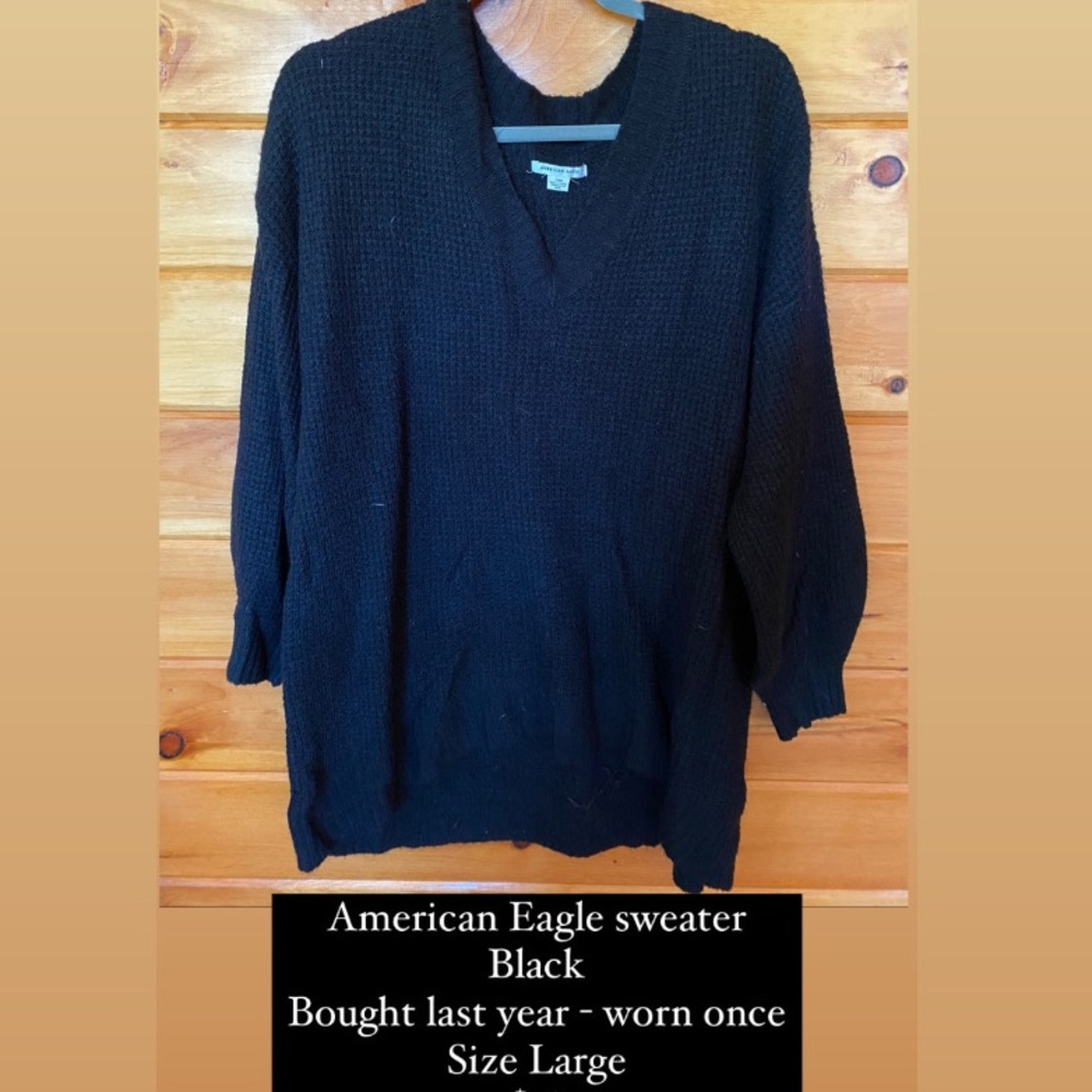 American Eagle sweater